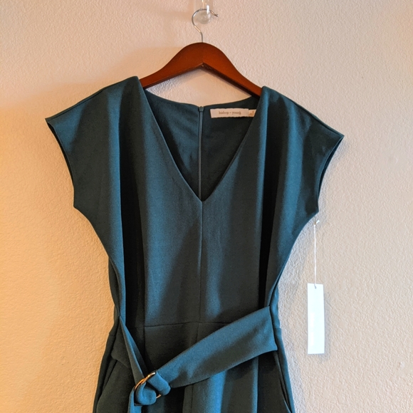 Bishop + Young | NWT Sleeveless V-Neck Jumpsuit - Green, Size Small - Picture 6 of 7
